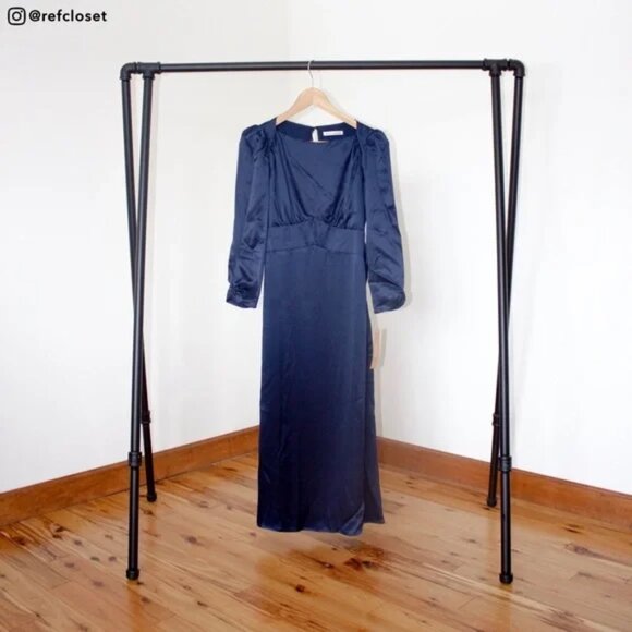 1HR SALE ⚡Reformation Arklow Dress (Navy) - Picture 3 of 5